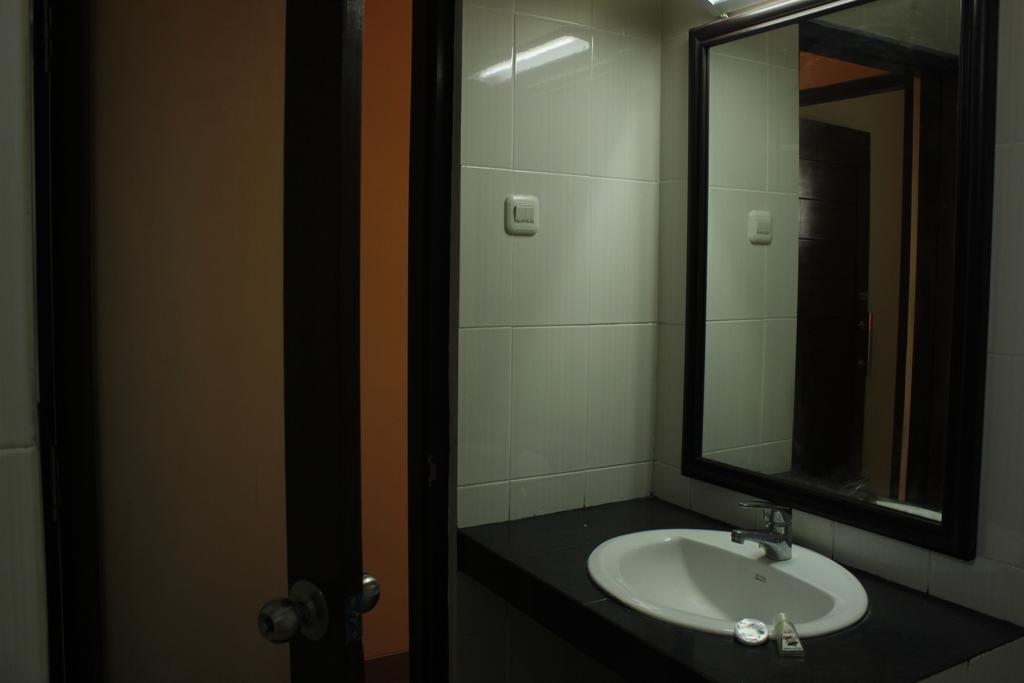 Maemae Beach House Hotel Nusa Penida Bilik gambar