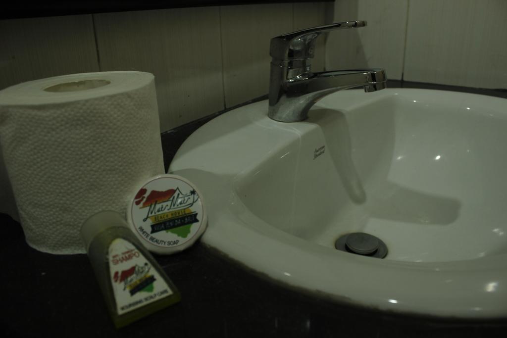 Maemae Beach House Hotel Nusa Penida Bilik gambar